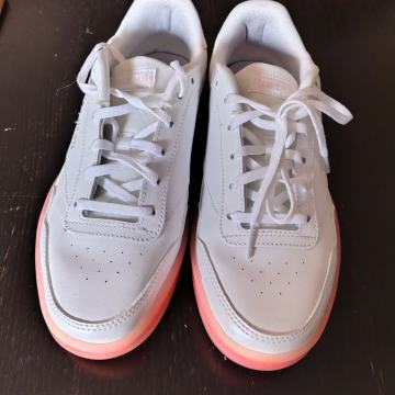 Superge Reebok prodam