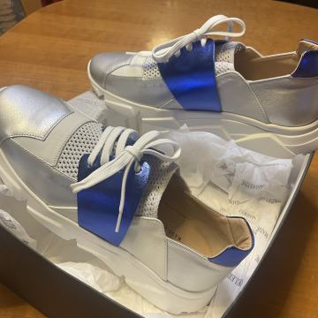 Superge na vezalke BELO - MODRE