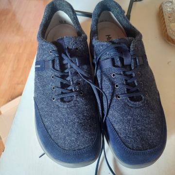 Udobni novi čevlji Peter Wagner št.43