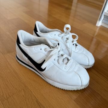 Ženske nike soperge