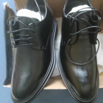 Zenski cevlji british style