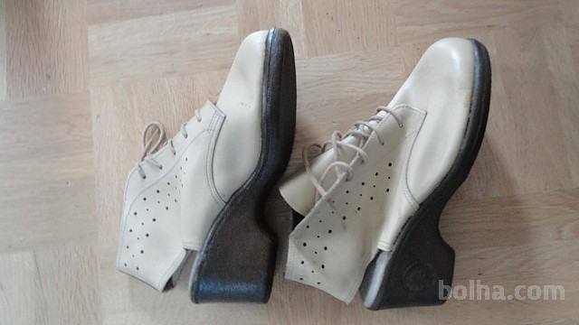 ŽENSKI ČEVLJI - DELOVNI (ORTOPEDSKI) PLANIKA ŠT.37 1980