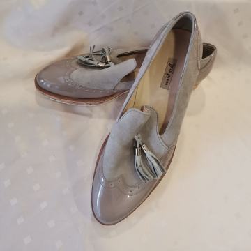 Ženski čevlji Paul