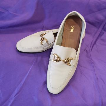 Ženski čevlji Zara