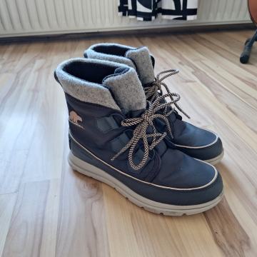 Ženski - dekliški zimski škornji Sorel, velikost 38