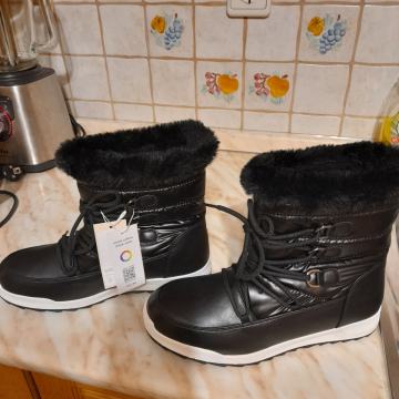 Ženski zimski čevlji