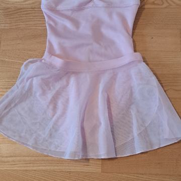 NOVO-baletni dres, jopa, nogavice