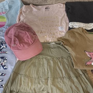 dekliška oblačila št.134-140