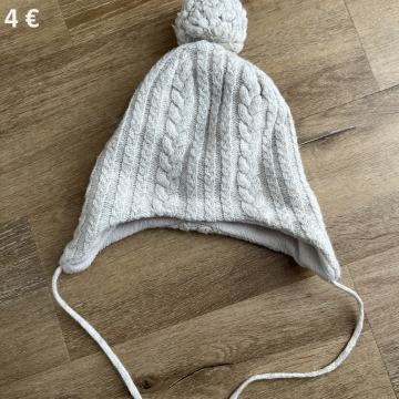 Kapa H&M za deklico, topla, velikost 92-104