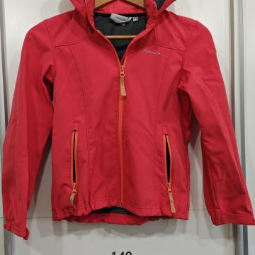 Oblačila 140 za punco