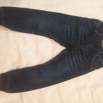 OTROŠKE JEANS HLAČE HM VEL.104