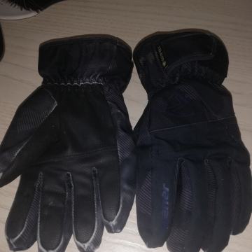 Otroške smučarske rokavice Ziener št 6 (cca 9-11 let)