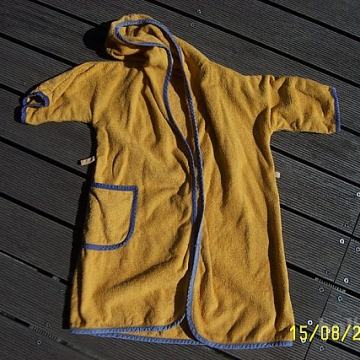 Otroški kopalni plašč