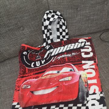 Otroški pončo, kopalni plašč, brisača v enem, Strela Mcqueen
