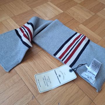 OTROŠKI ŠAL TOM TAILOR - DOLŽINA 122 CM - NOV