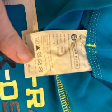UV zaščitna majica in kopalke št. 92