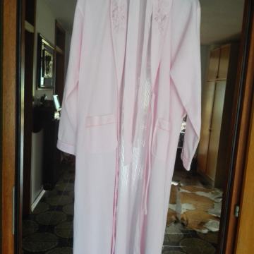 Jutranja halja ali kopalni plašč