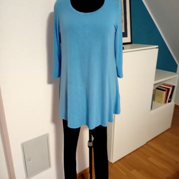 Komplet tunike in pajkic velikost 40/42, kot novo