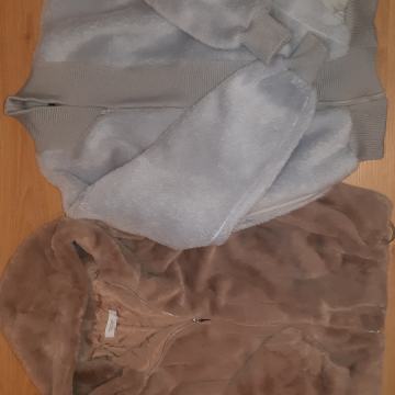 Ženske pliš jakne Reserved in Helly Hansen