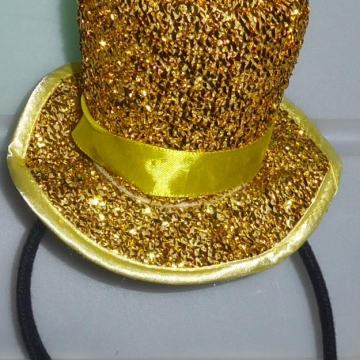 Dekliški ali ženski obroč za lase klobuček, kot nov