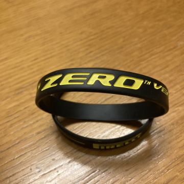 GUMIJASTA ZAPESTNICA PIRELLI P ZERO