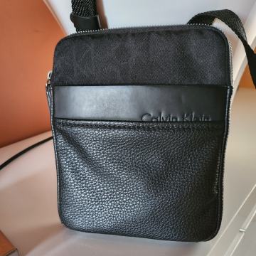 Moška torbica Calvin Klein
