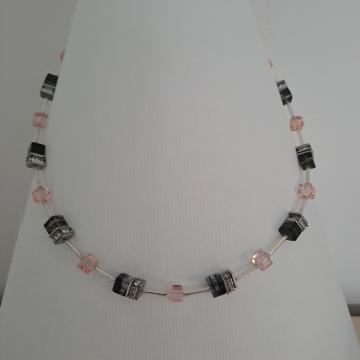 Ovratnica iz steklenih kristalov iz nerjavečega jekla