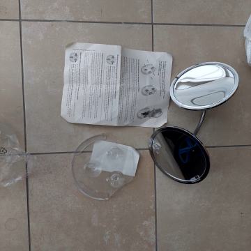 povečevalno ogledalo