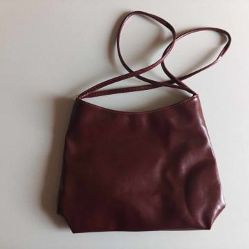 RETRO ŽENSKA TORBICA