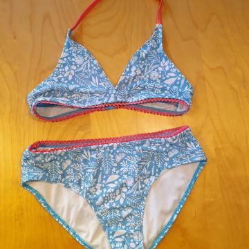 Kopalke dekliške 12 let 146 - 152