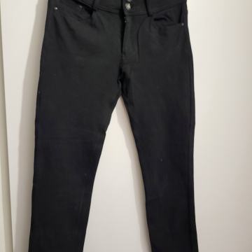 Elasticne hlace st.38-40