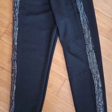 Pajkice z svetlikajočim robom