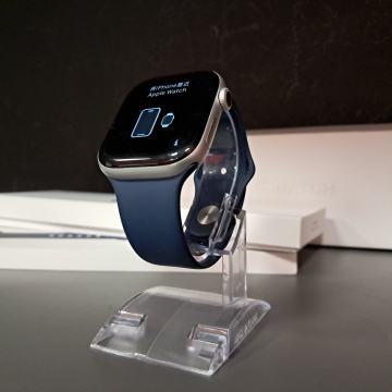 Pametna ura Apple Watch Series 10