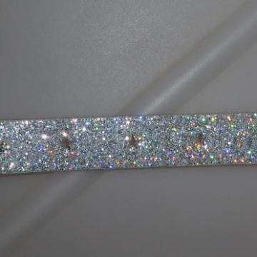 Dekliški pas z bleščicami velikost 65 cm, NOV