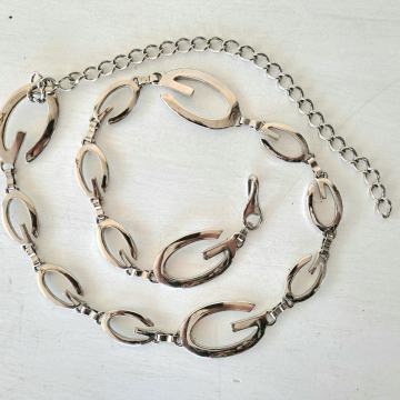 Kovinski ženski pas