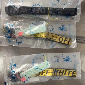 pas OFF-WHITE