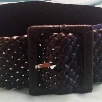 Pas umetno usnje in elastika-črn