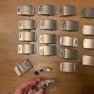 Zaponka za pas 30 mm