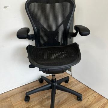 Refurbished Herman Miller Aeron Graphite Full Option Posturefit