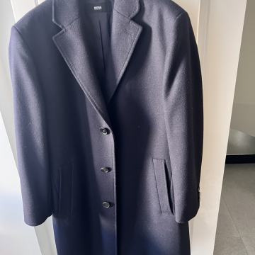 Boss temno moder plašč- cashmere in volna