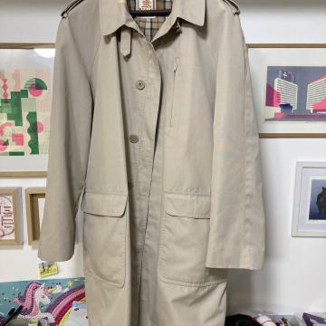 Plašč, dežni plašč Baracuta, trench coat, trenčkot