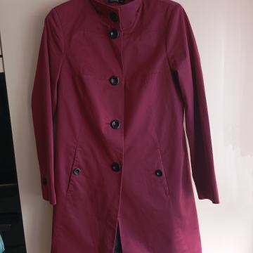 COMMA NOV VINSKO RDEČ PREHODNI PLAČ 40