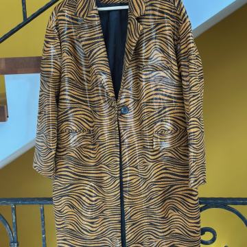 Čudovit oversize prehodni plašč  S/M