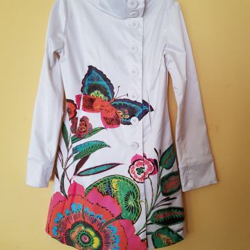 DESESIGUAL NOV BEL SPOMLADANSKI PLAŠČ 40