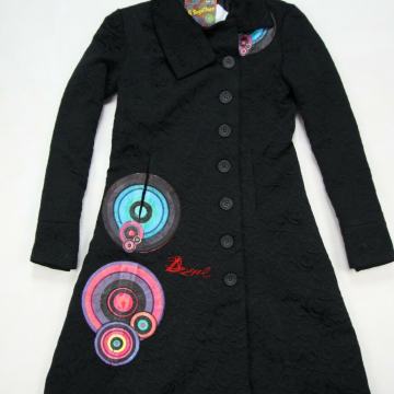 DESIGUAL ČRN PLAŠČ 40