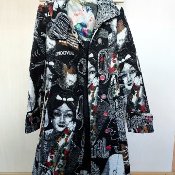 Desigual plašč, velikost 36/38