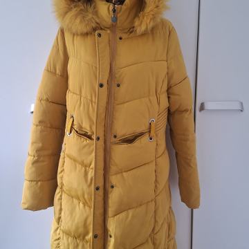 Prešit plašč bunda št. 42