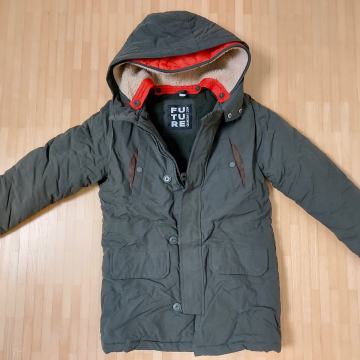 Zimski plašč, fantek, velikost 9/10 140