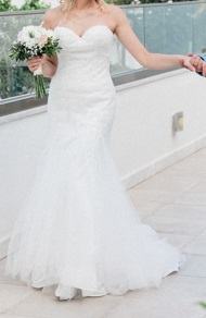 Poročna obleka + poročni čevlji