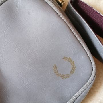 Fred Perry torba za čez ramo